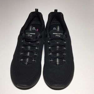 Skechers synergy side step